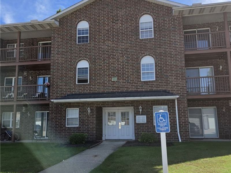 1150 Tollis Parkway, Broadview Heights, OH 44147 Photo 4