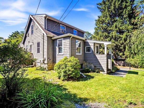 329 Sumner St, Norwood, MA 02062