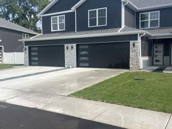 2539 Longwood Drive , Highland, IN 46322