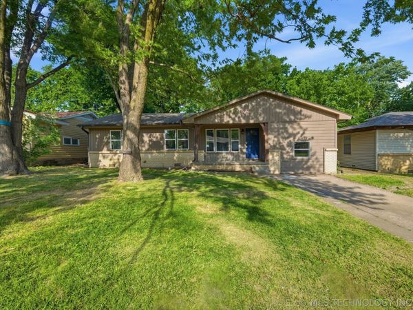 543 SE Wilshire Avenue, Bartlesville, OK 74006