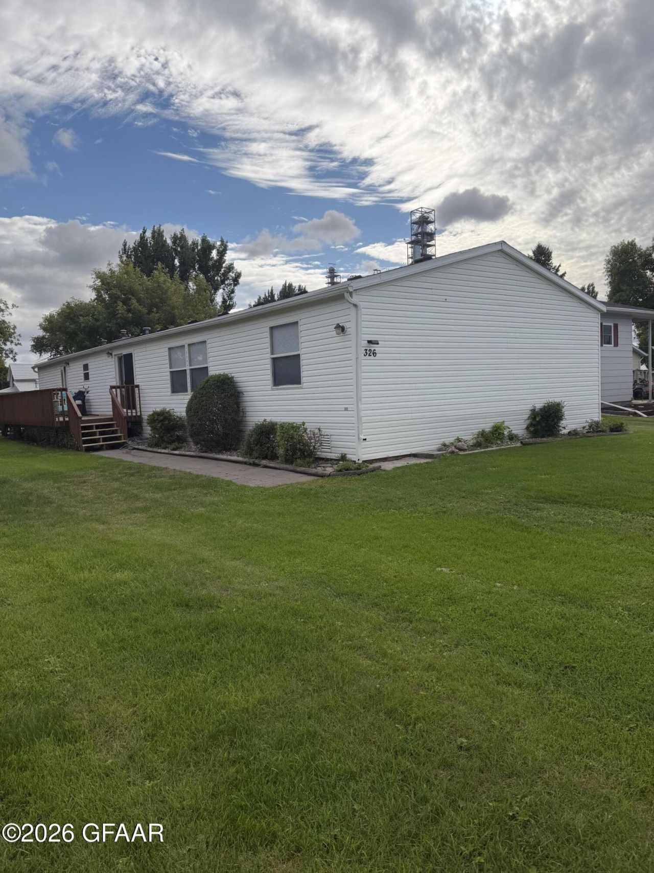 326 6TH Street  primary photo