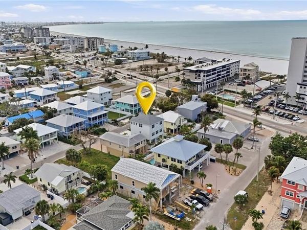 129 Pearl ST , FORT MYERS BEACH, FL 33931