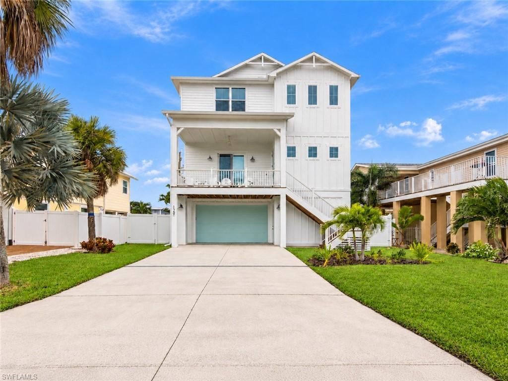 129 Pearl St , Fort Myers Beach, FL 33931 Photo