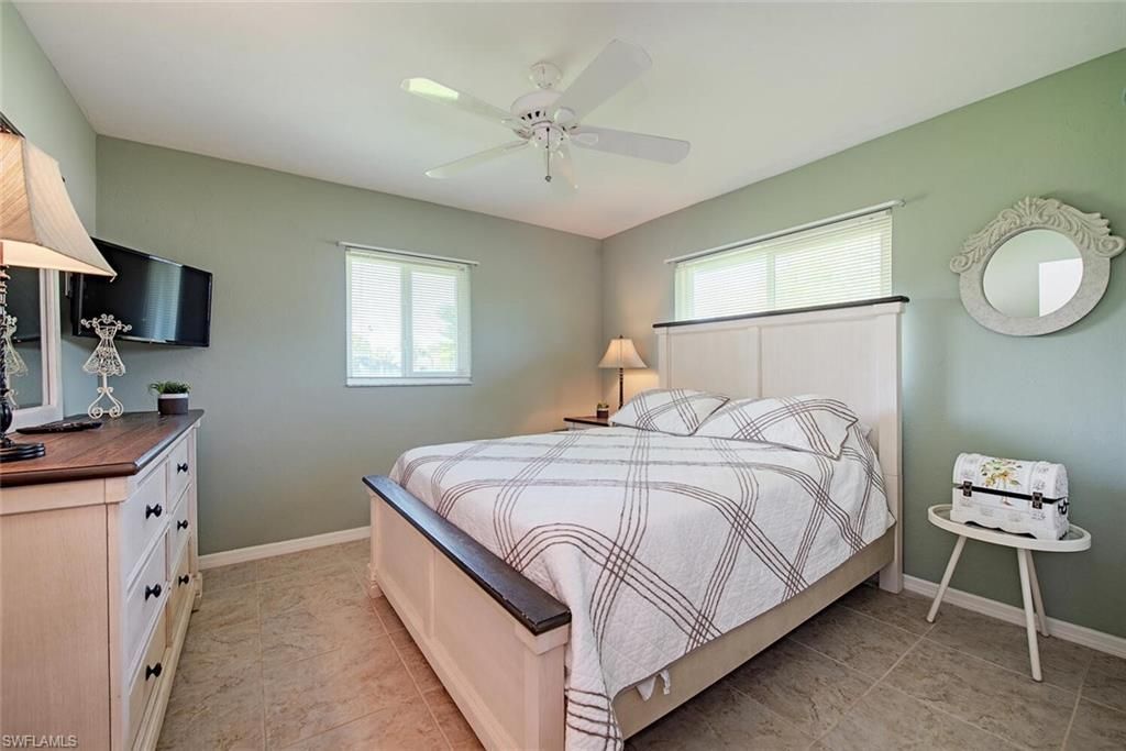 1364 Windswept Ave, Naples, FL 34109 Photo