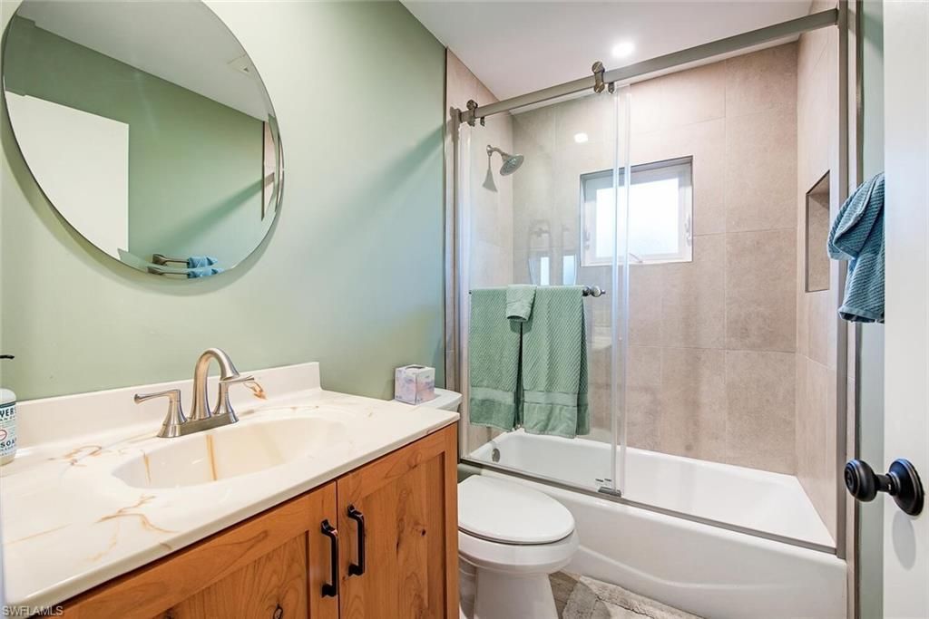 1364 Windswept Ave, Naples, FL 34109 Photo