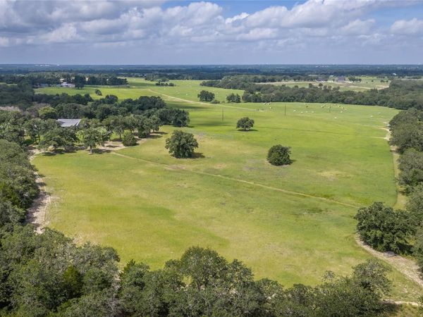 1272 Private Road 7024, Elgin, TX 78621