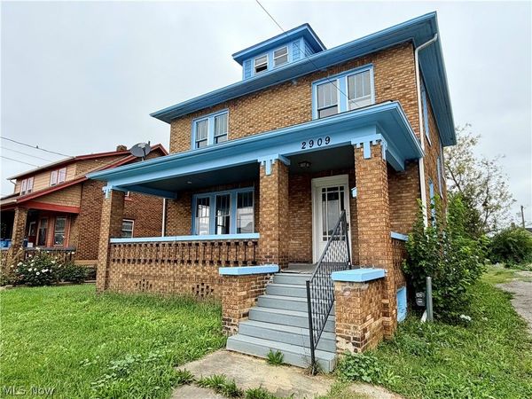 2909 Denver Avenue , Lorain, OH 44055