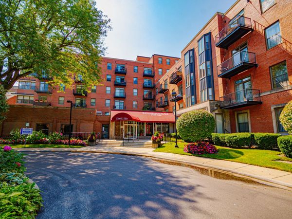 5200 S Ellis Avenue , Unit 402, Chicago, IL 60615