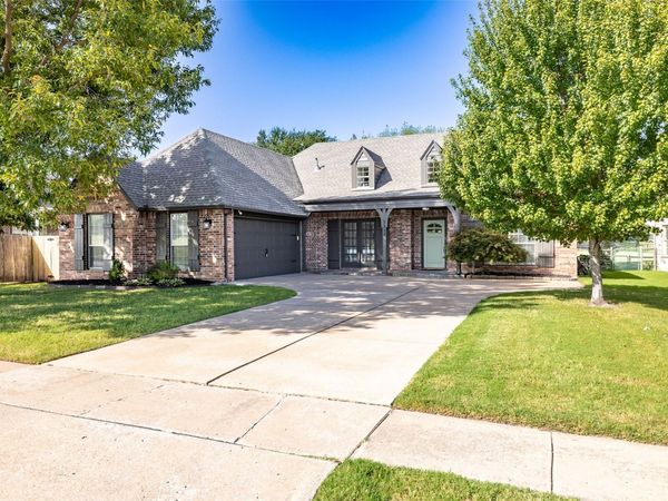 3224 N Oak Avenue , Broken Arrow, OK 74012