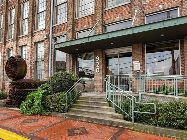 920 POEYFARRE Street , Unit 108, New Orleans, LA 70130