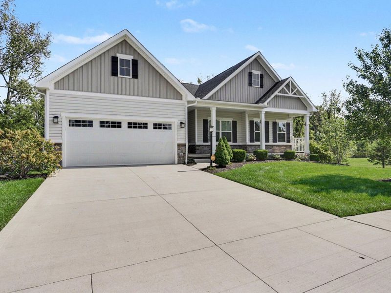 252 Arlington Drive , Pickerington, OH 43147 Photo 4