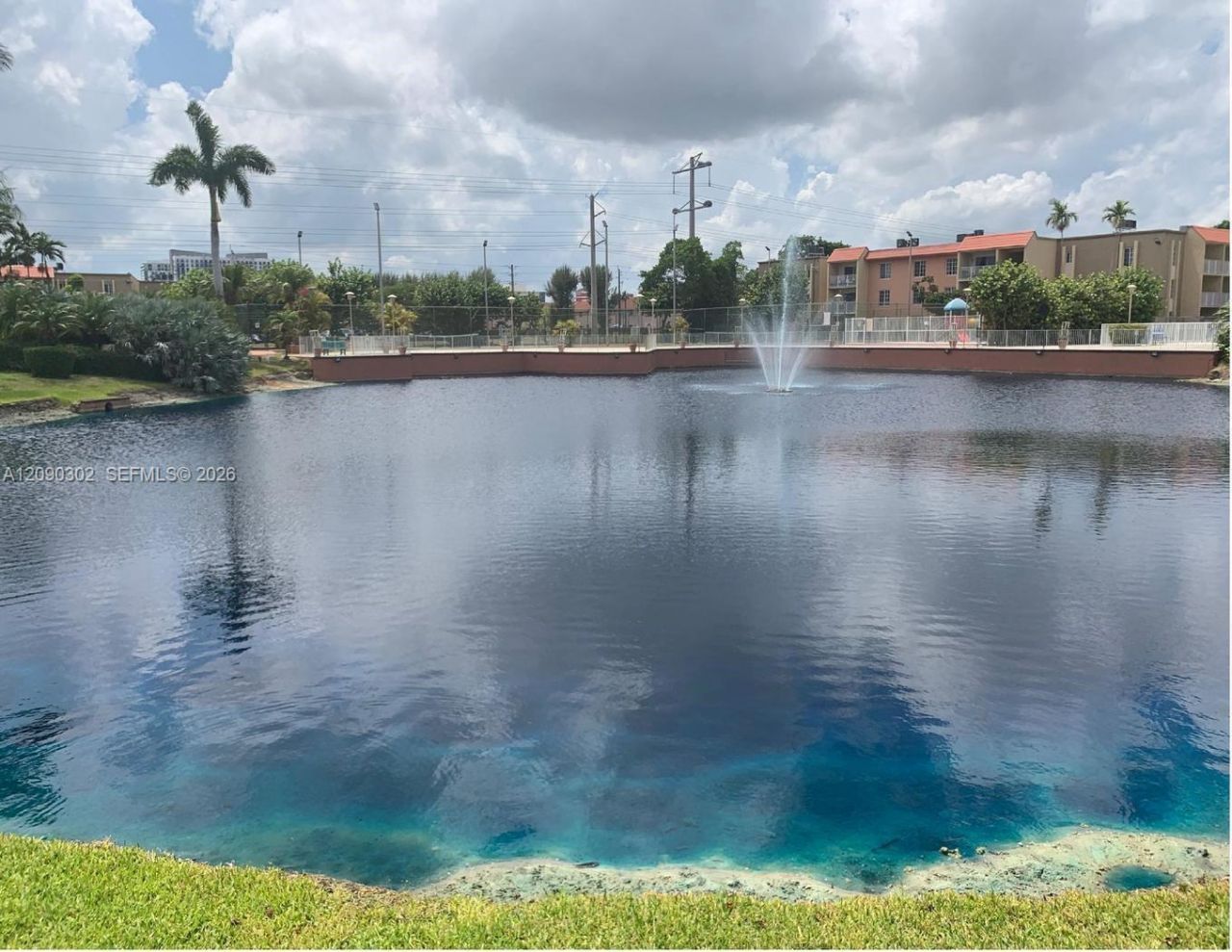 5221 Geneva Way , Unit 304, Doral, FL 33166 Photo