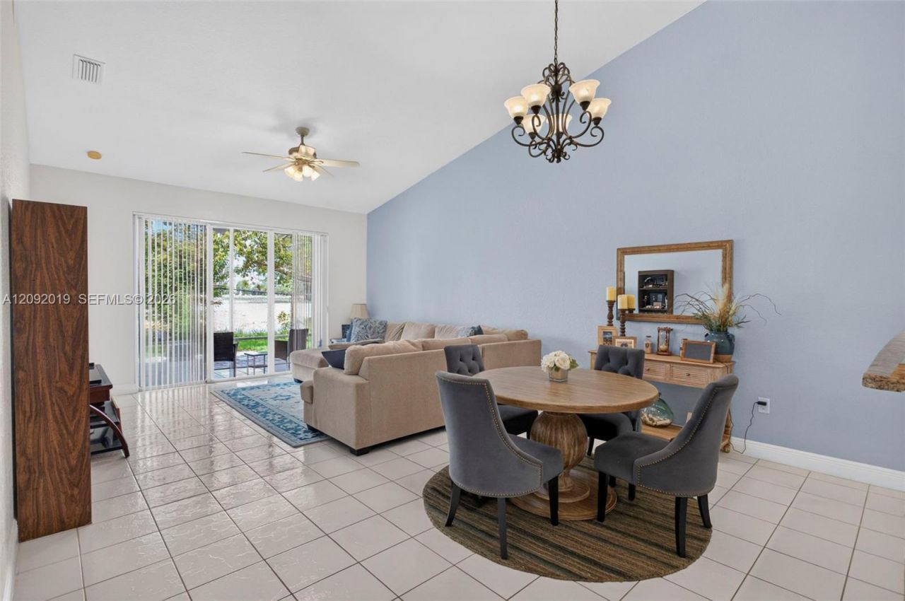 2501 E Aragon Blvd, Unit 1, Sunrise, FL 33313 Photo