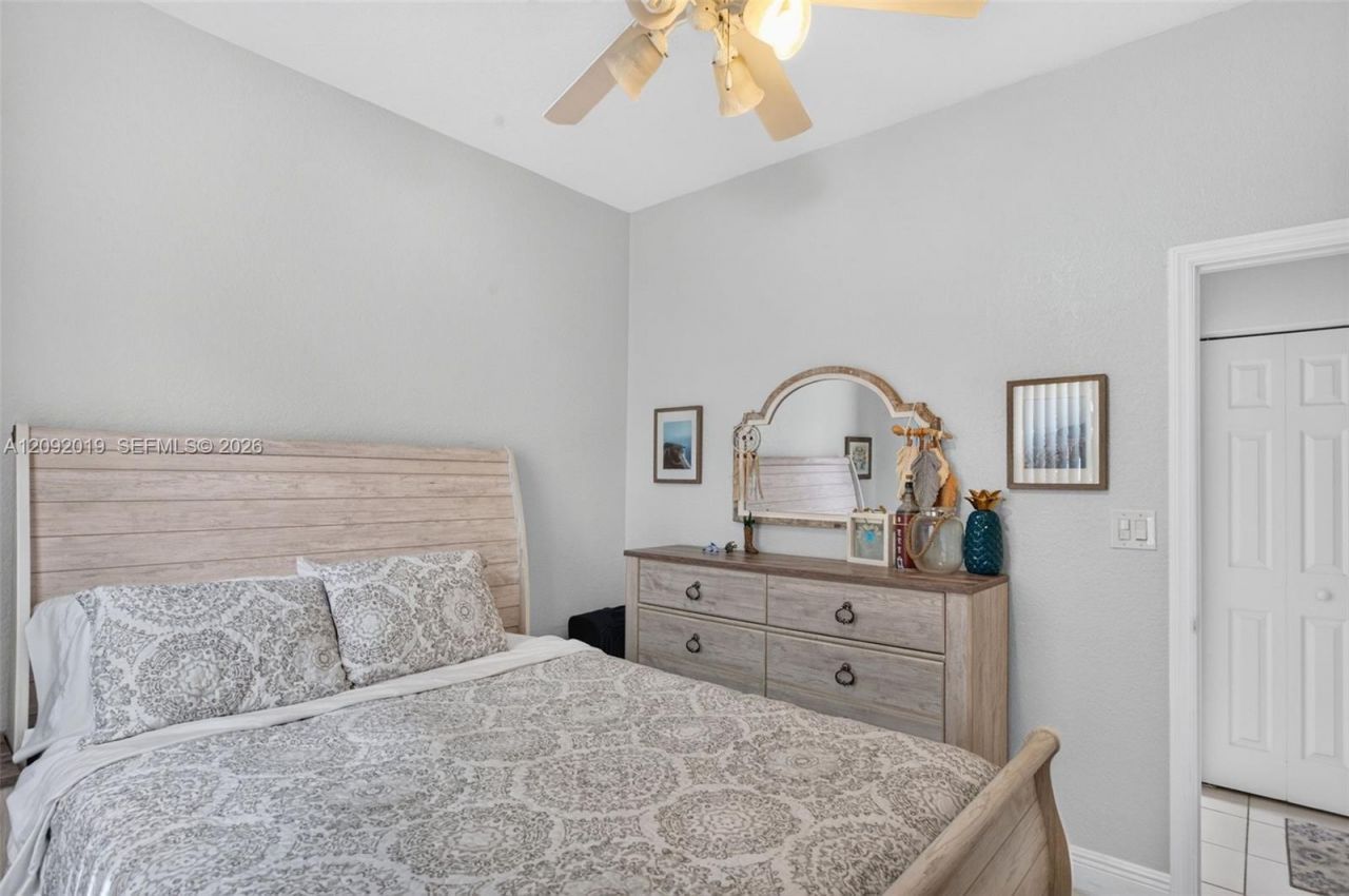 2501 E Aragon Blvd, Unit 1, Sunrise, FL 33313 Photo