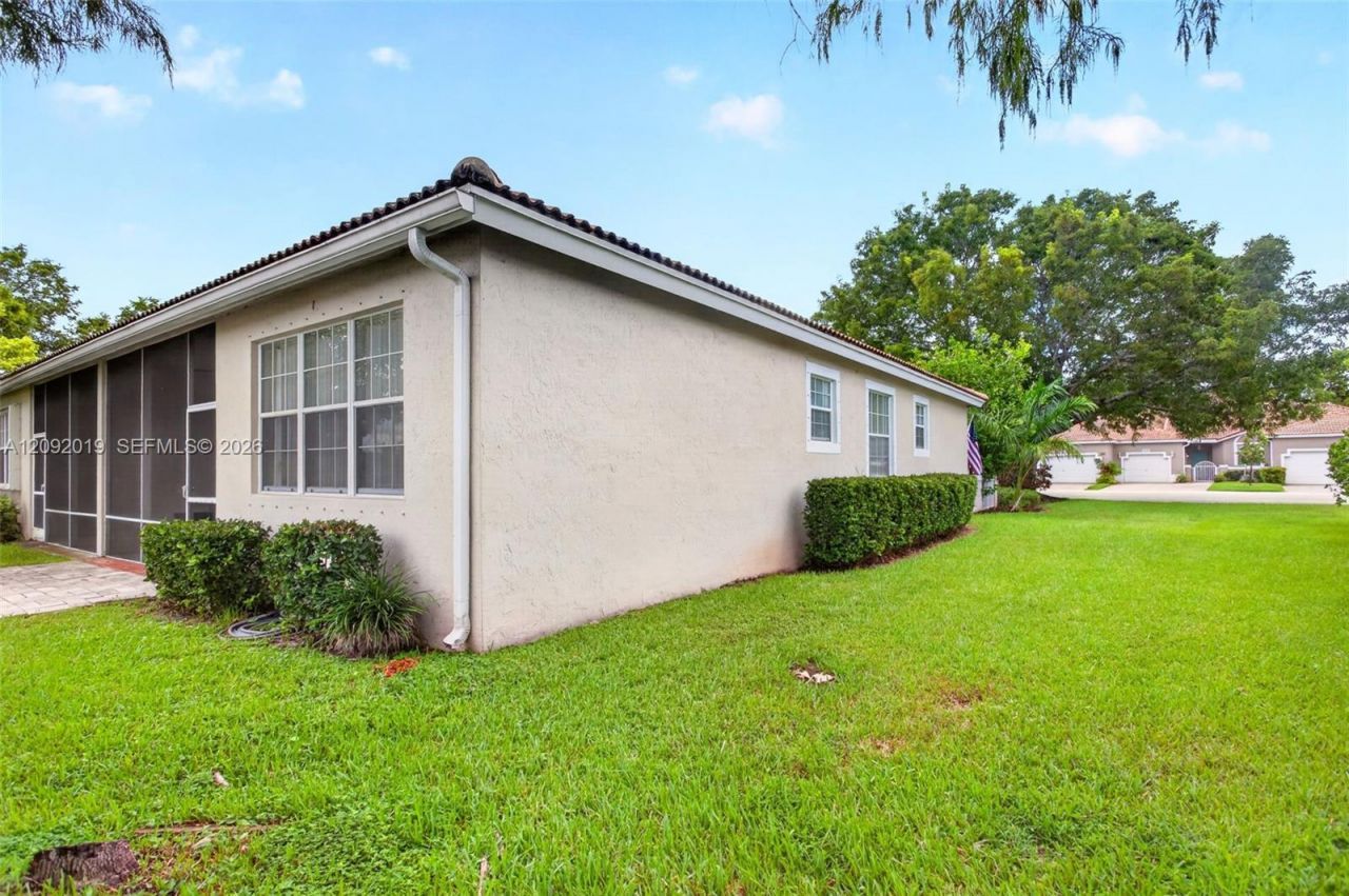 2501 E Aragon Blvd, Unit 1, Sunrise, FL 33313 Photo