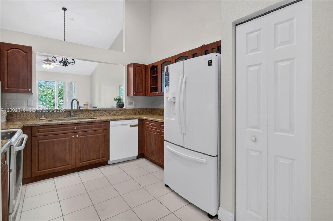 2501 E Aragon Blvd, Unit 1, Sunrise, FL 33313 Photo