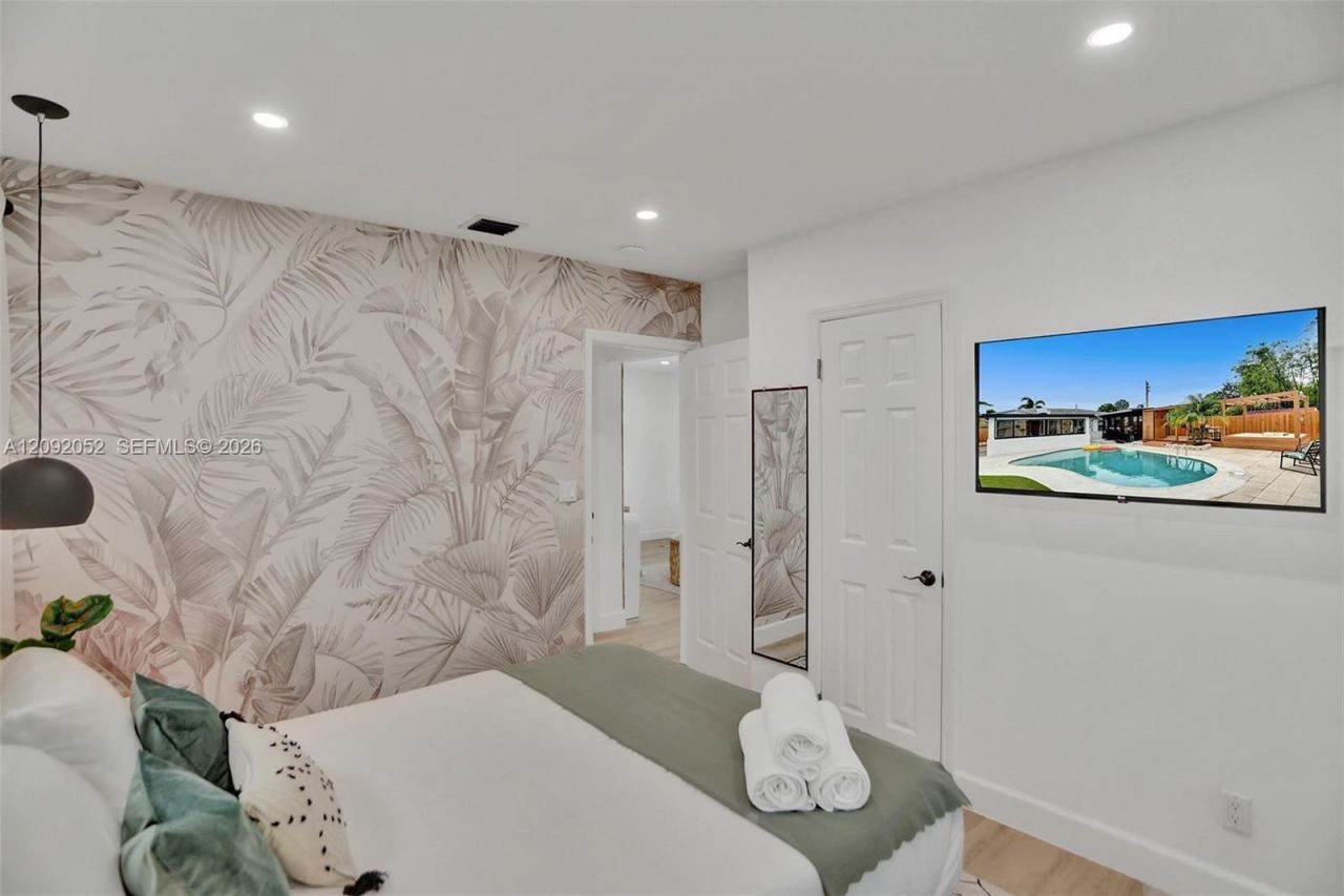332 NW 45th St, Fort Lauderdale, FL 33309 Photo