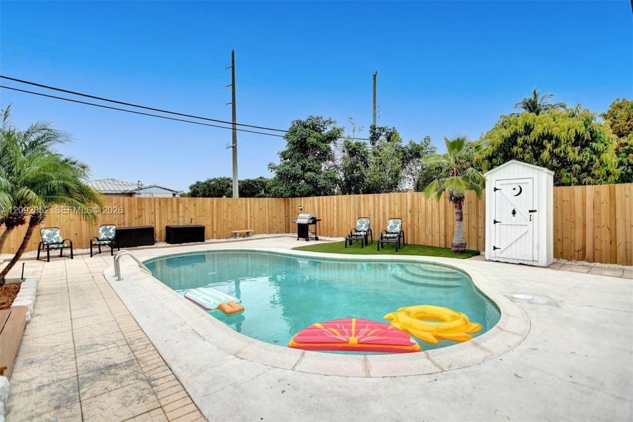 332 NW 45th St, Fort Lauderdale, FL 33309 Photo