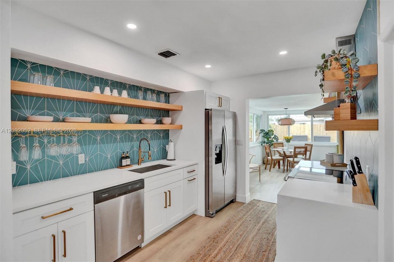 332 NW 45th St, Fort Lauderdale, FL 33309 Photo