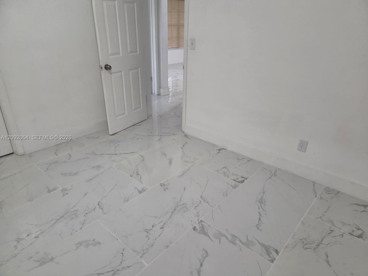 831 N 72nd Way , Hollywood, FL 33024 Photo