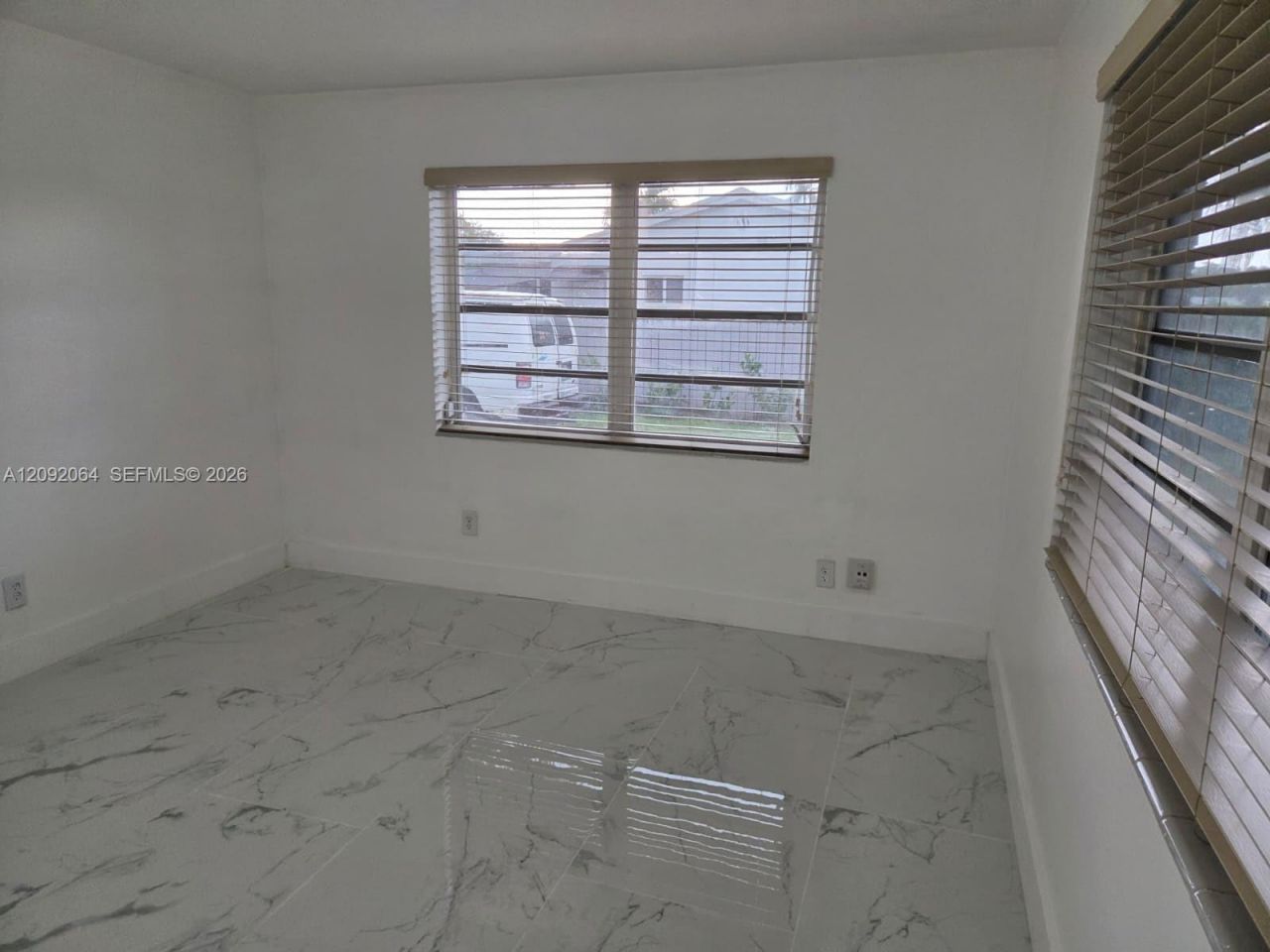 831 N 72nd Way , Hollywood, FL 33024 Photo