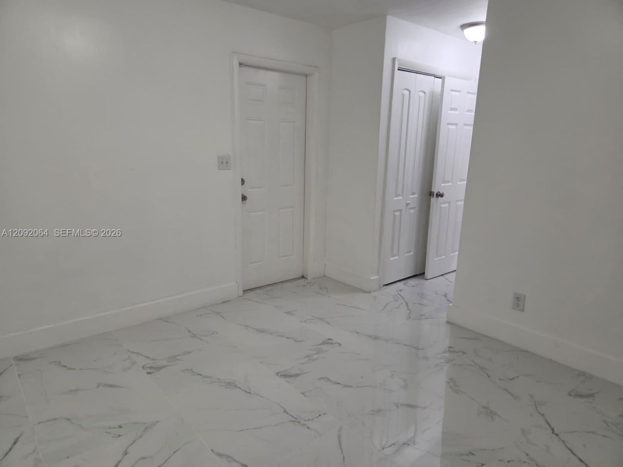 831 N 72nd Way , Hollywood, FL 33024 Photo