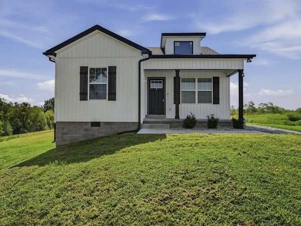 887 Union Chapel Road , Scottsville, KY 42164