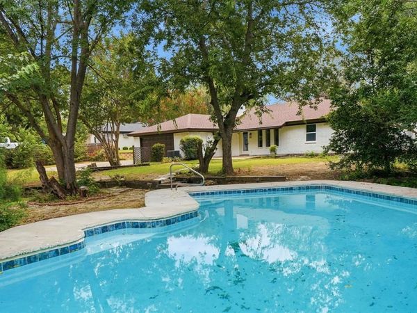 6505 Riviera Drive, North Richland Hills, TX 76180