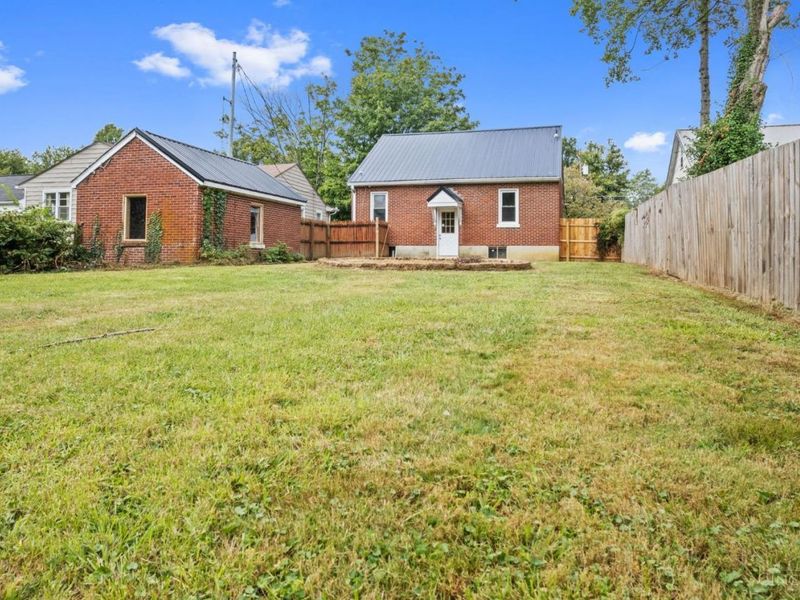 204 Grandin Drive, Pleasant Township, OH 45121 Photo 10
