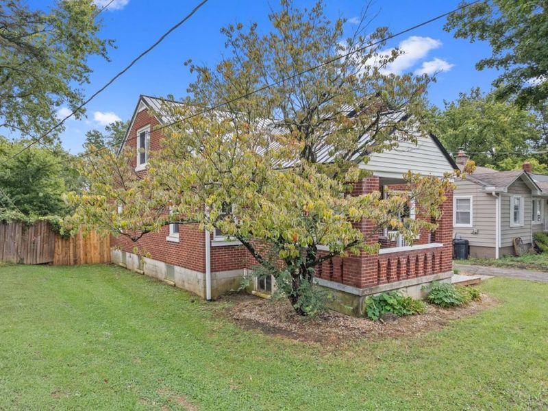 204 Grandin Drive, Pleasant Township, OH 45121 Photo 6