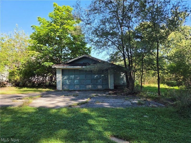 5245 Theodore Street, Maple Heights, OH 44137 Photo 9