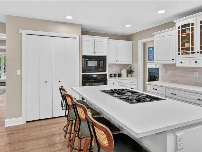 34425 Saint Maron Boulevard, Avon, OH 44011 Photo 6