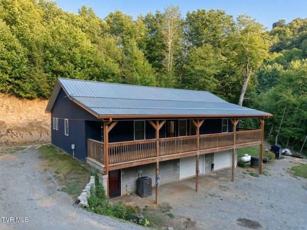 433 Michael Road, Trade, TN 37691