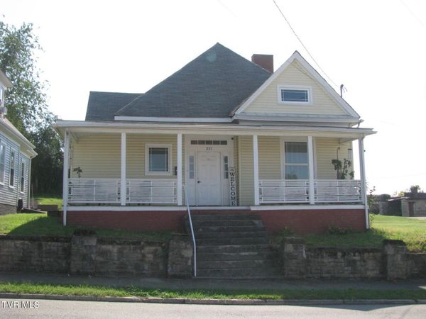 321 Lee Street, Bristol, VA 24201