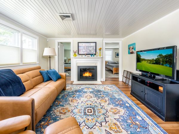 36 Fourth Avenue, West Hyannisport, MA 02672