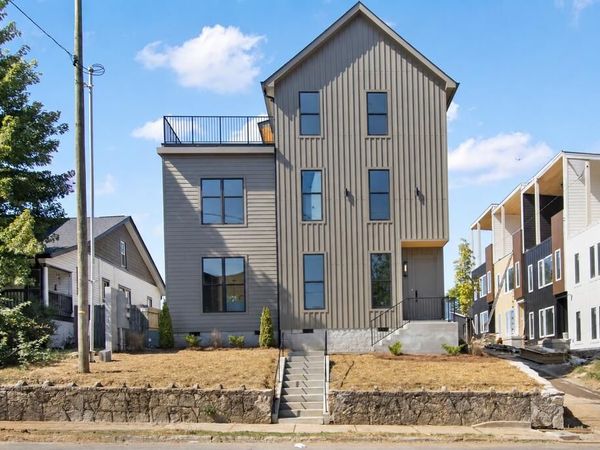 108A N 9th St, Nashville, TN 37206