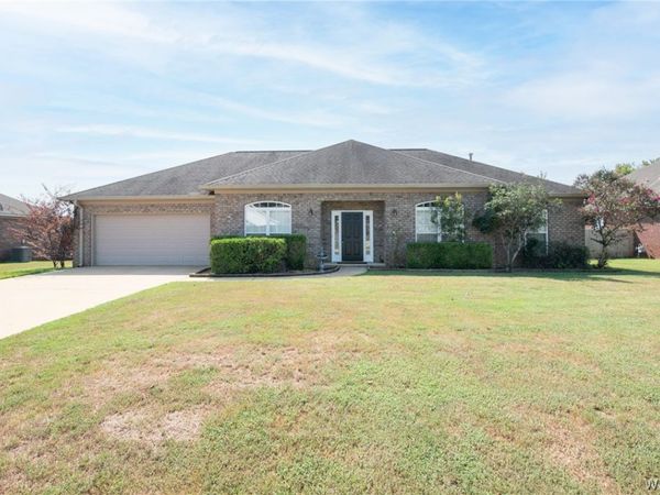 12546 Rock Pointe Way, Northport, AL 35475