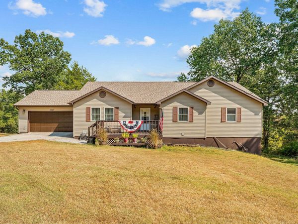 2562 Forsyth Taneyville Road , Forsyth, MO 65653