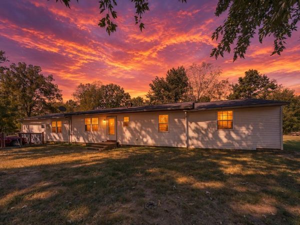 7777 Jayson Street , Birch Tree, MO 65438
