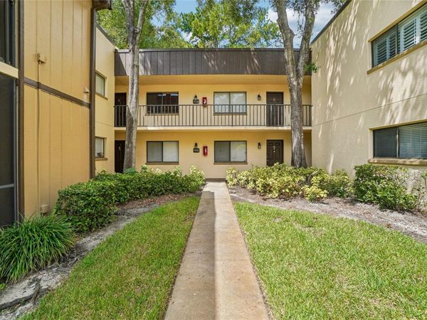 11722 RAINTREE LAKE LANE , Unit D, TEMPLE TERRACE, FL 33617