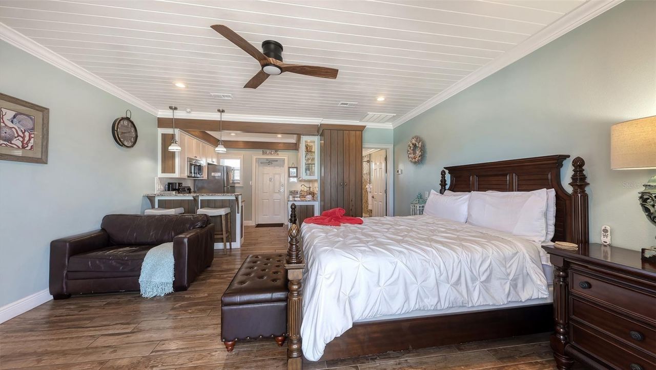 3453 Gulf Of Mexico Drive, Unit 237, Longboat Key, FL 34228 Photo