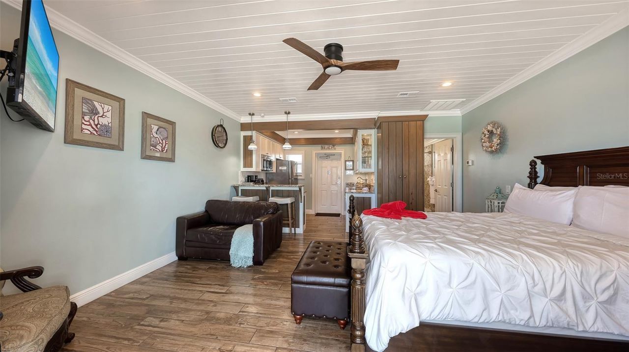 3453 Gulf Of Mexico Drive, Unit 237, Longboat Key, FL 34228 Photo