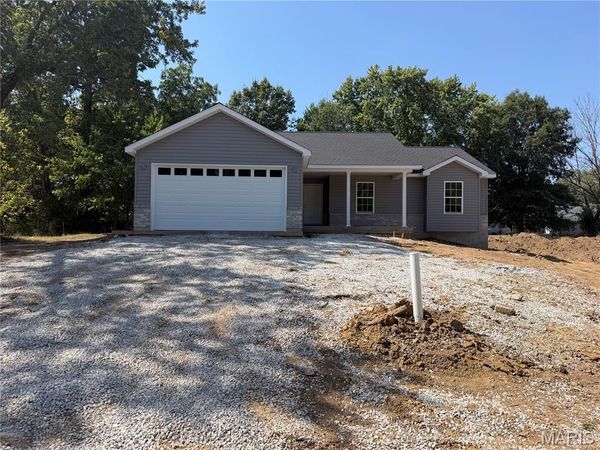 309 Arlington Street , Jonesburg, MO 63351