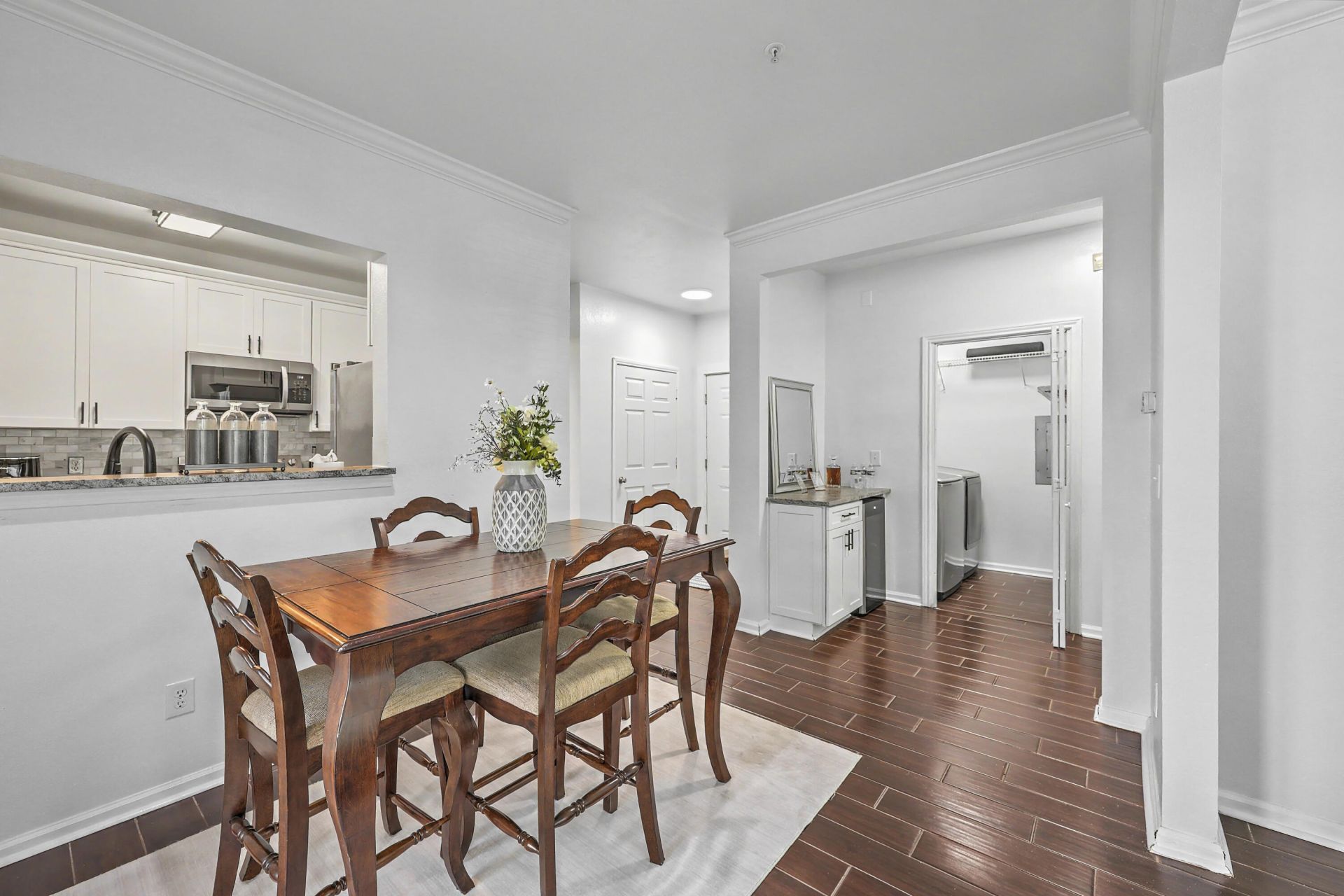 130 River Landing Drive Photo 14