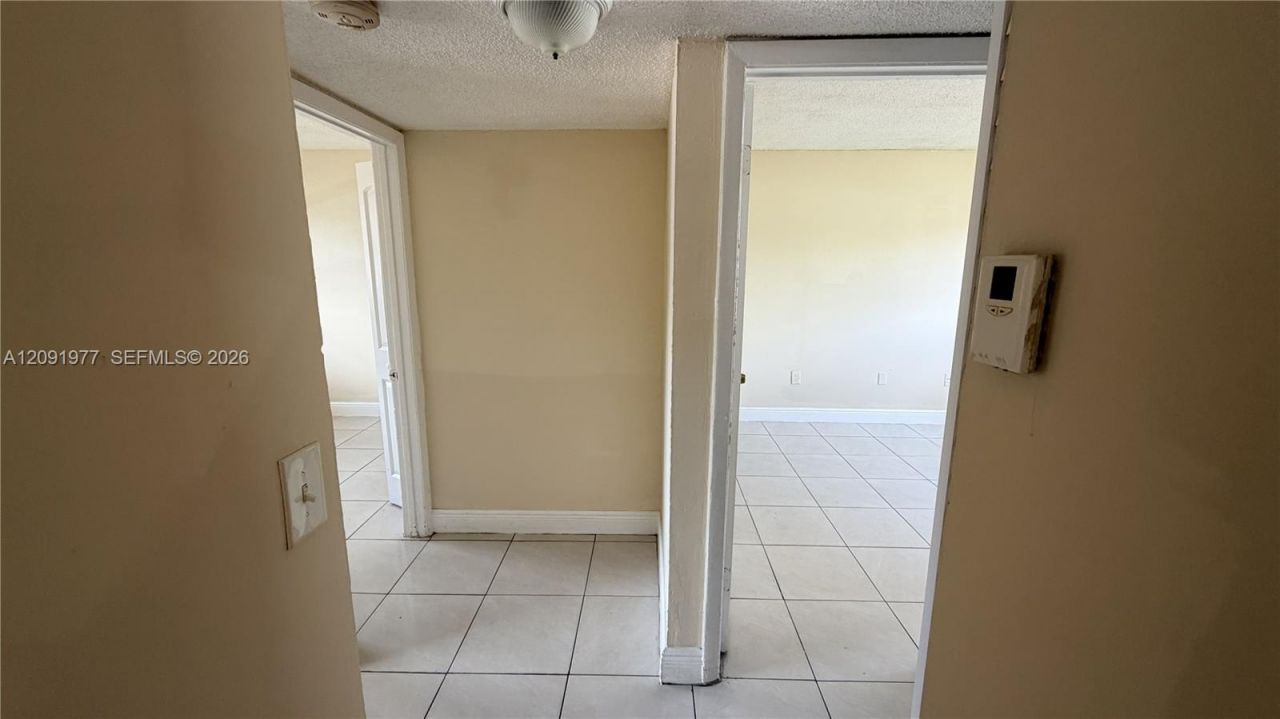 5461 W 24th Ave, Unit 18, Hialeah, FL 33016 Photo