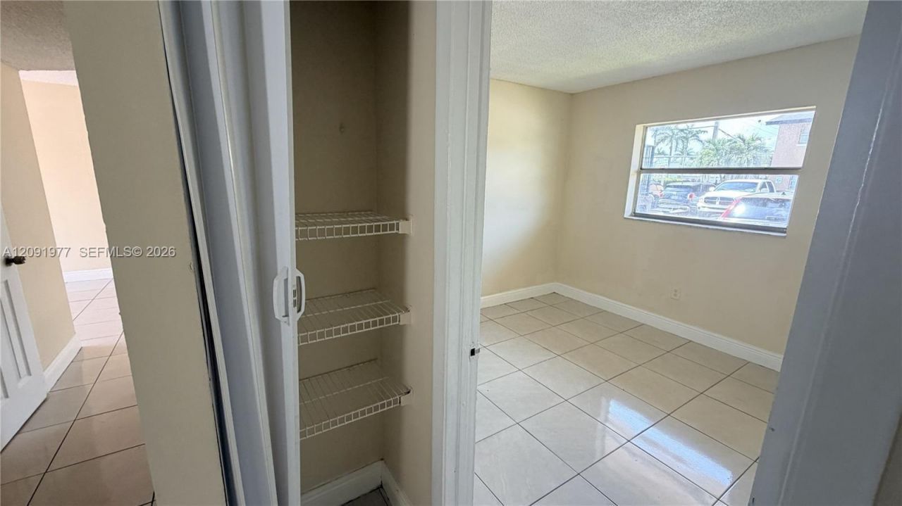 5461 W 24th Ave, Unit 18, Hialeah, FL 33016 Photo