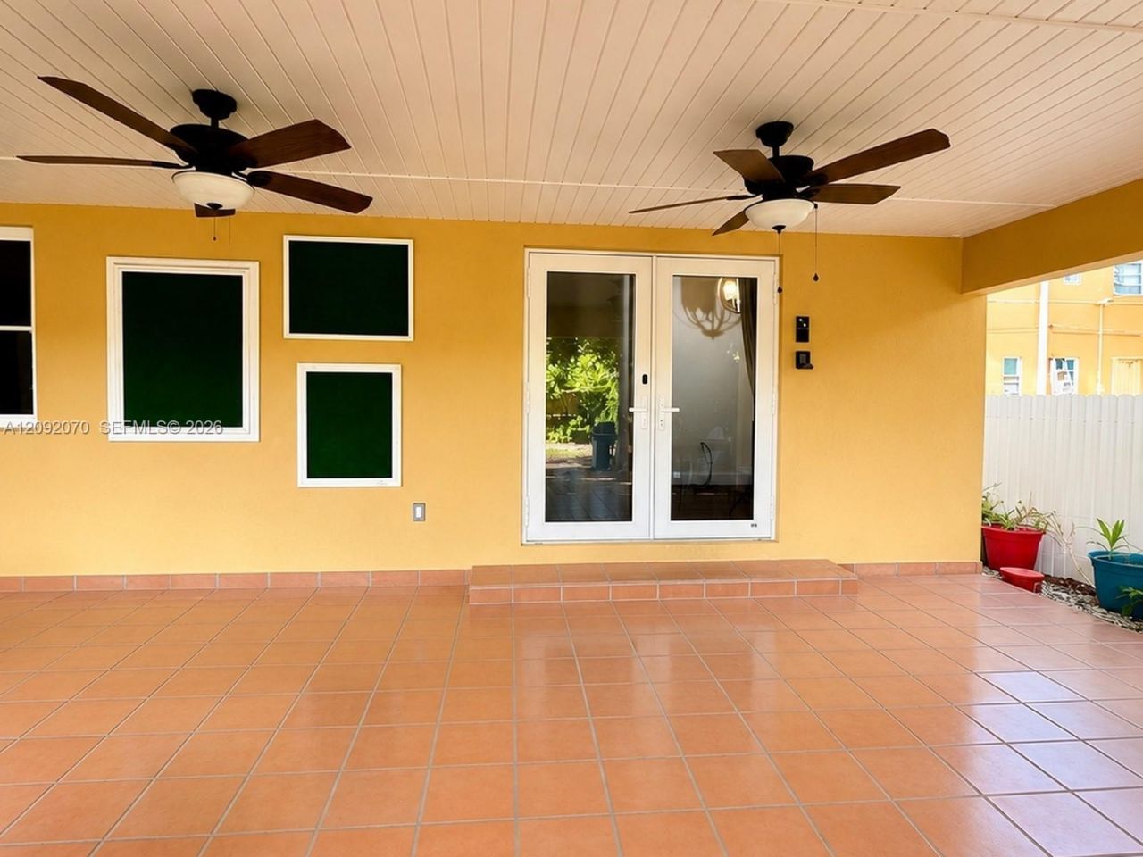 985 SW 10th St , Miami, FL 33130 Photo