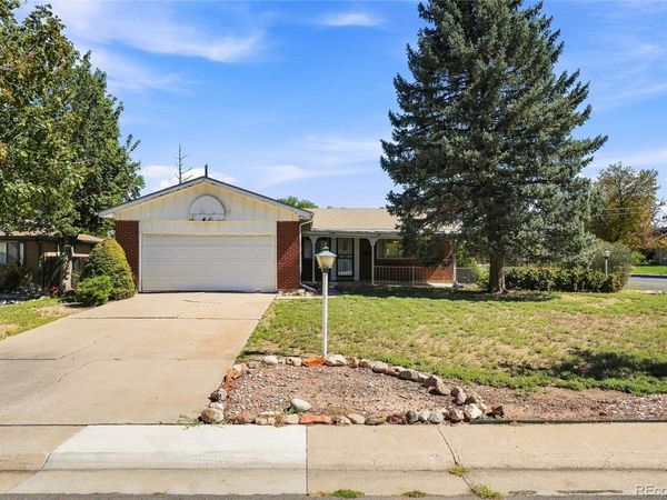 204 Tucson Street, Aurora, CO 80011