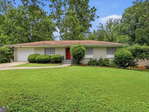 2225 Emerald Castle Drive, Decatur, GA 30035