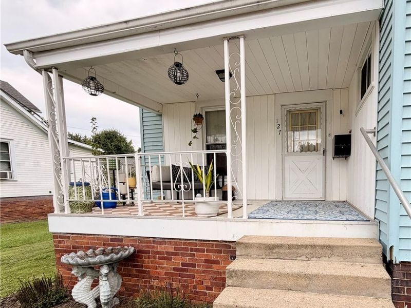 127 Deersville Avenue, Uhrichsville, OH 44683 Photo 13